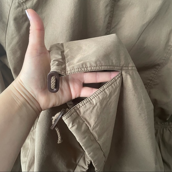 Burberry Brit peplum cargo rain jacket - Picture 4 of 16